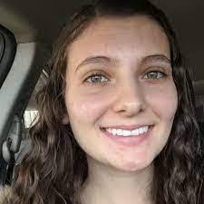 Deena Brady's Instagram, Twitter & Facebook