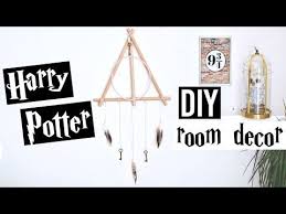 Diy Harry Potter School Supplies Organisation Ideas 10 Easy Crafts For Back To School Ad Harry Potter Diy Harry Potter Room Decor Diy Harry Potter Crafts