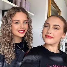 Fundraise for Women's Mental Health