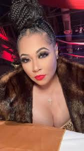 Coat Off And Coat On My Daughters Made Me Change 😮‍💨