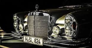 600 Pullman Hydraulic Windows And Auto Closing Doors In The 1960 S Oh And A 6 3l Engine 127 Mph Not Bad For Mercedes Car Mercedes Benz Cars Classic Cars