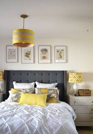 Black, white and grey cool it off and pair. 25 Cool Grey And Yellow Bedrooms That Invite In Digsdigs