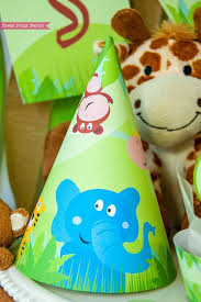 Jungle theme birthday party jungle themed birthday parties are very popular among both boys and girls! Jungle Safari Printables Jungle Theme Birthday Decorations Etsy Jungle Party Decorations Safari Party Birthday Party Printables