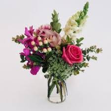 Our website offers melbourne online flowers ideal for every occasion, including birthdays, anniversary, get well, sympathy and. Birthday Flowers Melbourne Delivery Lillypad Flowers