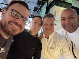 Zach Redpath's Instagram, Twitter & Facebook