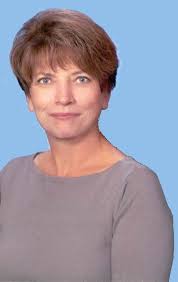 Home for sale in Marysville: 9223 62nd Drive NE, Marysville, WA 98270