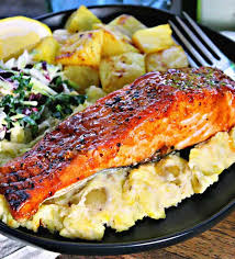 Mix together the brown sugar, chili powder, paprika, onion powder, garlic powder and salt. Best Air Fryer Salmon Perfectly Cooked In 10 Minutes A Gouda Life