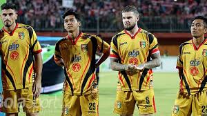 Danny guthrie plays for english league team tyneside (newcastle united) in pro evolution soccer 2012. Tak Ditanggapi Persib Dan Persija Eks Mitra Kukar Resmi Gabung Klub Liga Inggris Tribunnews Com Mobile