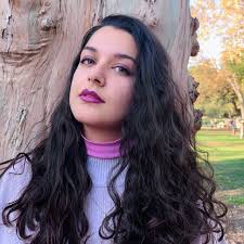 Amelia Rae's Instagram, Twitter & Facebook