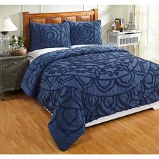 The white floral damask runs in close vertical rows up a blue background. Better Trends Cleo Comforter 3 Piece Floral Design Navy King 100 Cotton Tufted Chenille Comforter Set Ss Quclkinv The Home Depot