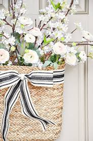 Check spelling or type a new query. Pretty And Easy Spring Door Basket Diy Stonegable