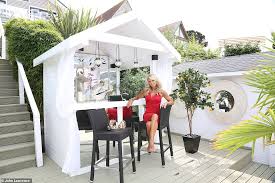 15% off for diamond members with code: See Inside The Garden Bars That Are Keeping These Women From Missing Their Local While In Lockdown Daily Mail Online