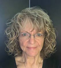 Sunday hair wash routine with curly products