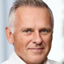 Can anyone here tell me about Lion Studios, like how do they get paid for  publishing your game do you pay them fee in advance? Do they take  percentage of game profit?