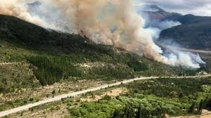 El refuerzo de nación tiene como base operativa el escuadrón 35 el bolsón de gendarmería nacional, fuerza que proveé apoyo logístico y con quienes coordinarán las acciones a llevar adelante. Ckc2f5mve01h7m