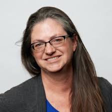 Leah Larkin's Instagram, Twitter & Facebook