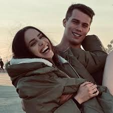 sofia carson & nicholas galitzine