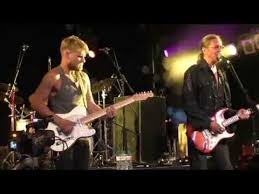 Slushat Leon Hendrix And Ben Poole All Along The Watchtower Crf 2014 Mp3 Onlajn V Horoshem Kachestve 320 Jimi Hendrix Hendrix Watch Tower