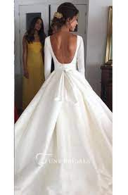 Ein kleid ist das wohl femininste kleidungsstück im kleiderschrank. Einfache Ruckenfreie Langarm Satin Ballkleid Brautkleider Ø§Ù„Ù„ÙŠ Ø¨Ø¯Ù‡Ø§ Ø§ÙŠØ§Ù‡ Ballkleid Ballkleid Hochzeit Hochzeitskleid Taschen Hochzeitskleider Aus Satin