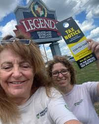 Clay Barrett's Instagram, Twitter & Facebook