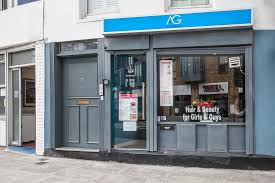 A&g hair salon è l'innovativa app del tuo salone preferito che ti permette di riguardo le ultime tendenze di hairstyle. Ag London Hair Salon Hair Salon In Elephant And Castle London Treatwell
