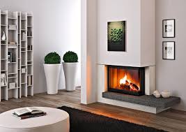 Trova tutti i professionisti, le aziende e i negozi specializzati in lavori di ristrutturazione e servizi per la casa. Camini Moderni Angolo Focolari Chiusi Legna Camino Moderno Idee Camino Camini Ad Angolo