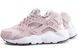 Découvrez la collection de nike huarache sur spartoo ✓ livraison gratuite, retour offert ► commandez au meilleur prix vos nike huarache avec spartoo ! Basket Nike Huarache Femme Pas Cher Promotions Jusqu A 38 Reduction