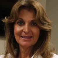 Diane Decarlo's Instagram, Twitter & Facebook