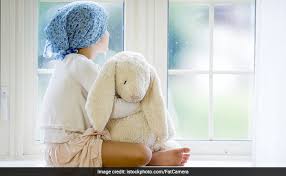 Also, brittle bones, weight loss, enlargement of lymph nodes and abdominal pain are among the prominent symptoms of blood cancer. World Blood Cancer Day 2021 Types Symptoms Causes And Treatment For Blood Cancer