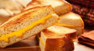 Namun, terkadang jam yang terlalu sibuk dan padat membuat sebagian masyarakat tidak sempat. Yuk Bikin Sendiri Roti Panggang Keju Ala Sizzler