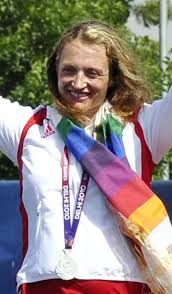 Sus logros más importantes son la obtención de las medallas de oro en los centrobasket de 1977, 2004 y 2012. Alison Williamson Gaz Wiki