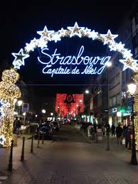 Les marchés de noël ont cette incroyable capacité à nous plonger dans un univers enchanteur et magique où tous les vœux semblent pouvoir se réaliser. Le Marche De Noel De Strasbourg What To See In Strasbourg