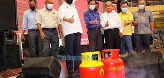 Sarawak gas distribution sdn bhd (malaysia) sarawak gas distribution sdn bhd is based in malaysia. State Govt Mulling Gas Distribution System For Kuching Kota Samarahan