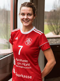 Find out all projects and works of laura fortuna on archilovers. Hc Leipzig Willkommen Laura Wedrich Der Hc Leipzig Facebook