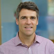 Justin Ries's Instagram, Twitter & Facebook