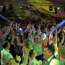 Brelingen: Die Schlagerparty zog wieder die Massen an