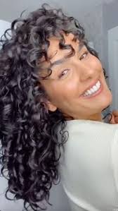 Angela Levy (mslevy67)