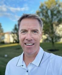 Chris Potts's Instagram, Twitter & Facebook