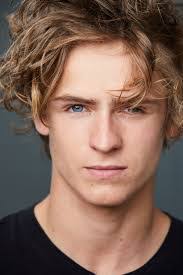 Drake Baker's Instagram, Twitter & Facebook