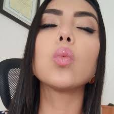 Andrea Mesa's Instagram, Twitter & Facebook