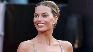 Coco Jiang gives birth to a baby girl