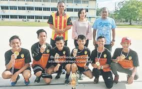 Posted on december 20, 2019, friday at 12:03 am sarawak. Smk St Columba Miri Ungguli Dua Kategori Pertandingan Hoki Utusan Borneo Online