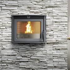 Let the collar against the wall, slide it into the pipe. Pellet Fireplace Insert 60 Thermorossi