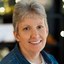 122 Front St, Franklin, PA 16323