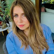 Gloria Florence Ramirez (@gl.florence.tuabogada)