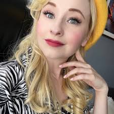 Edgar Allan Poe and the lovely Annabel Lee