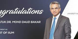 Islamic finance 360 > speaker > issf2020 > sheikh datuk dr. New President