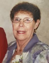 Holly Burden's Instagram, Twitter & Facebook