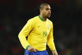 Though it's not exactly realistic, it does have some of the best game mechanics that you will find in android. Ranking Brazil S 20 Greatest Strikers Of All Time Bleacher Report Latest News Videos And Highlights