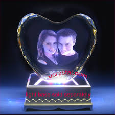 Facet Heart Crystal Wedding Anniversary Gift This Personalized Crystal Heart Has Been Very P Anniversary Gifts Wedding Anniversary Gifts 15th Anniversary Gift